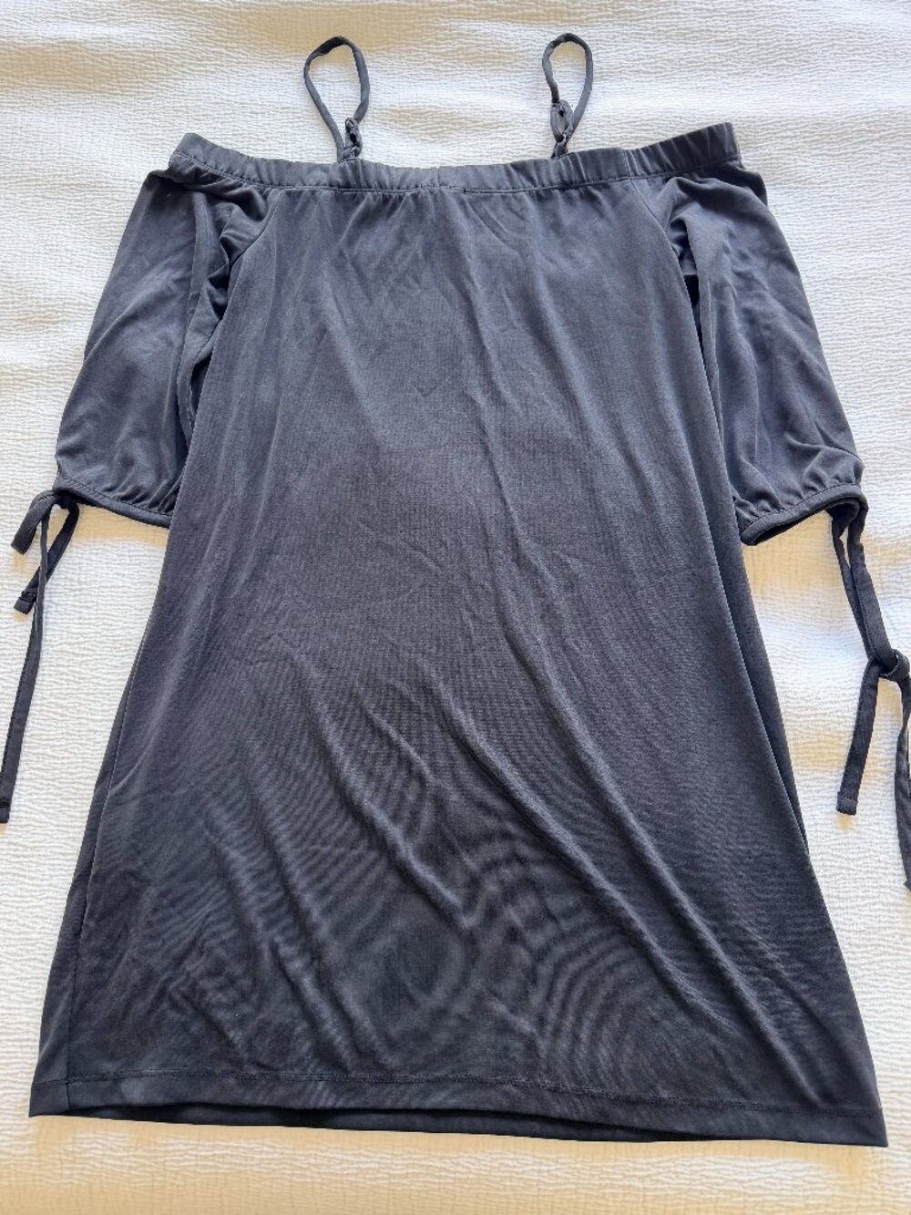 Splendid off-the-shoulder mini dress in black (S)